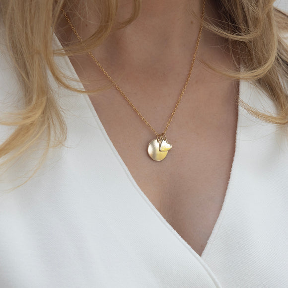 gold midi name necklace and heart 