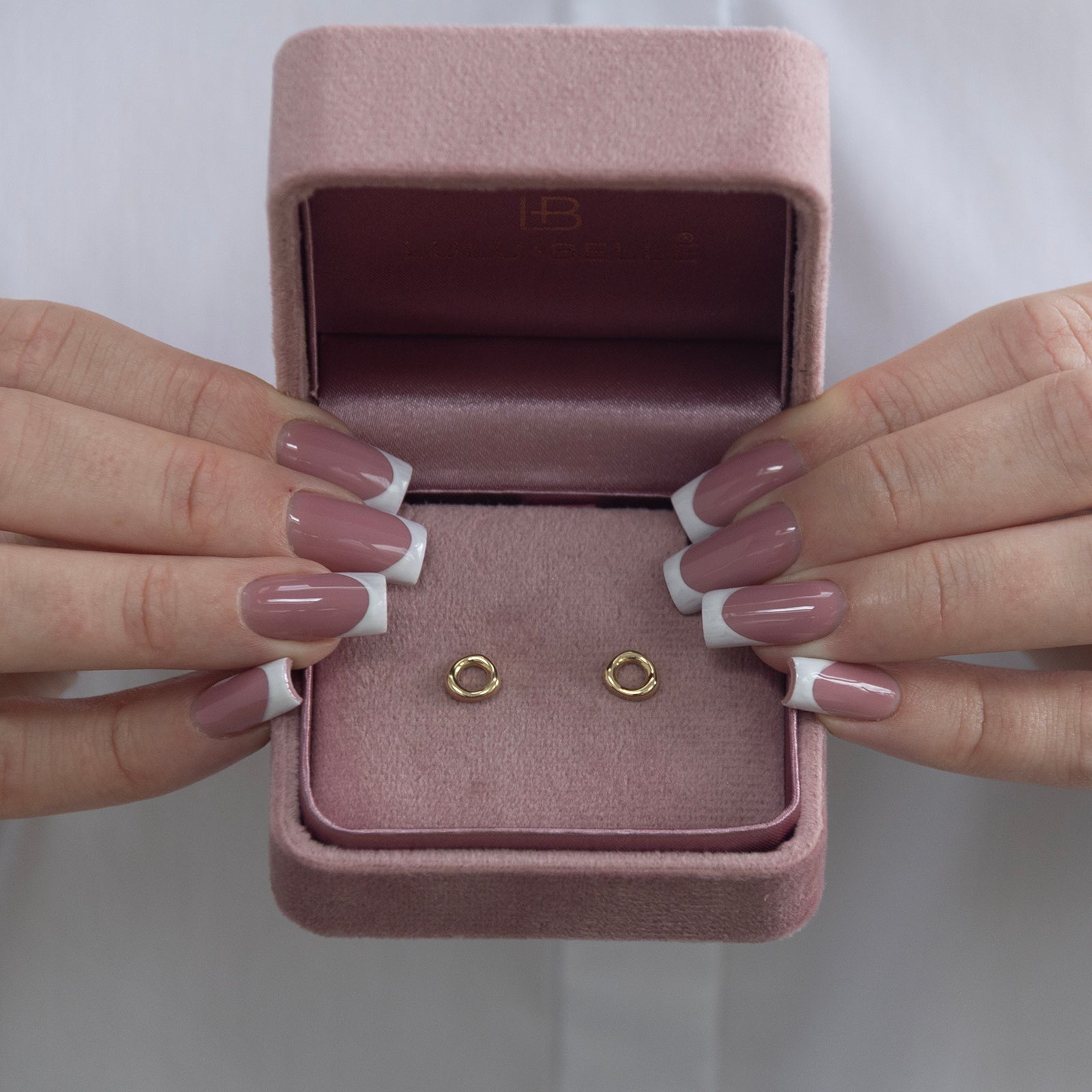 9 ct gold halo stud earrings in gift box 