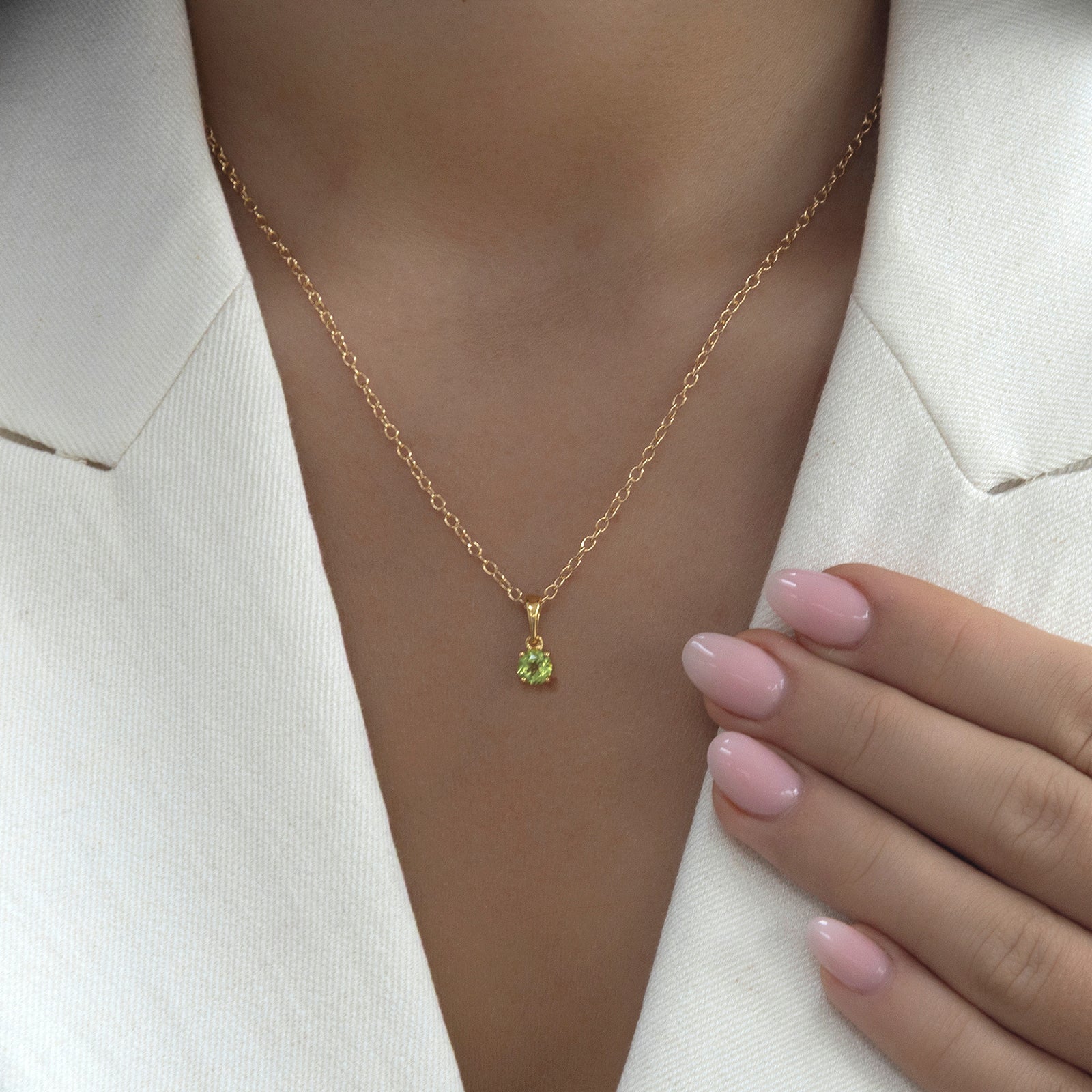 August Birthstone Pendant Necklace – Peridot, Gold