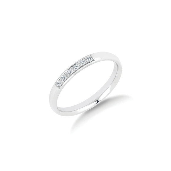 The Promise diamond wedding ring in yellow gold, six pavé set diamonds in a single row across the front of a 2.5mm ring