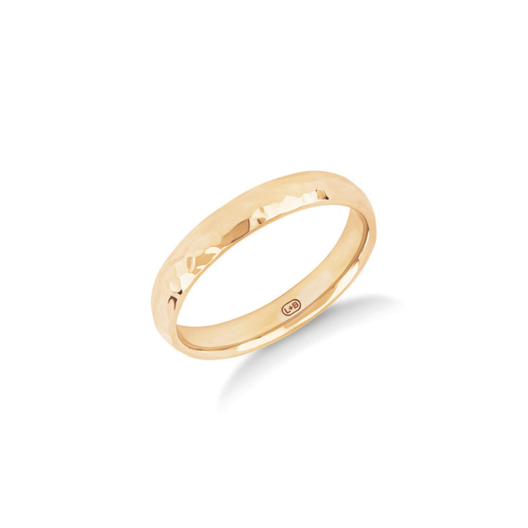 The Anchor wedding ring in yellow gold, a 4mm men's ring with a hand hammered, polished surface