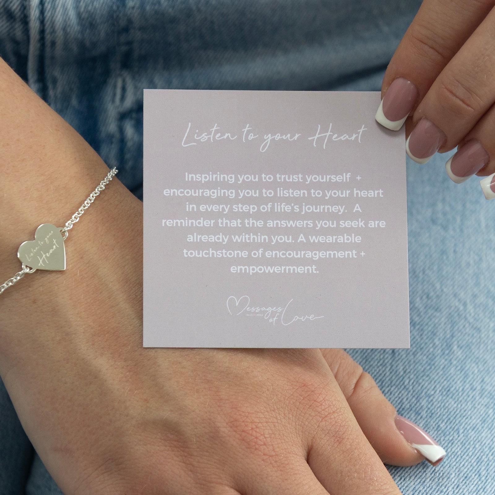 Listen to Your Heart Bracelet Gold