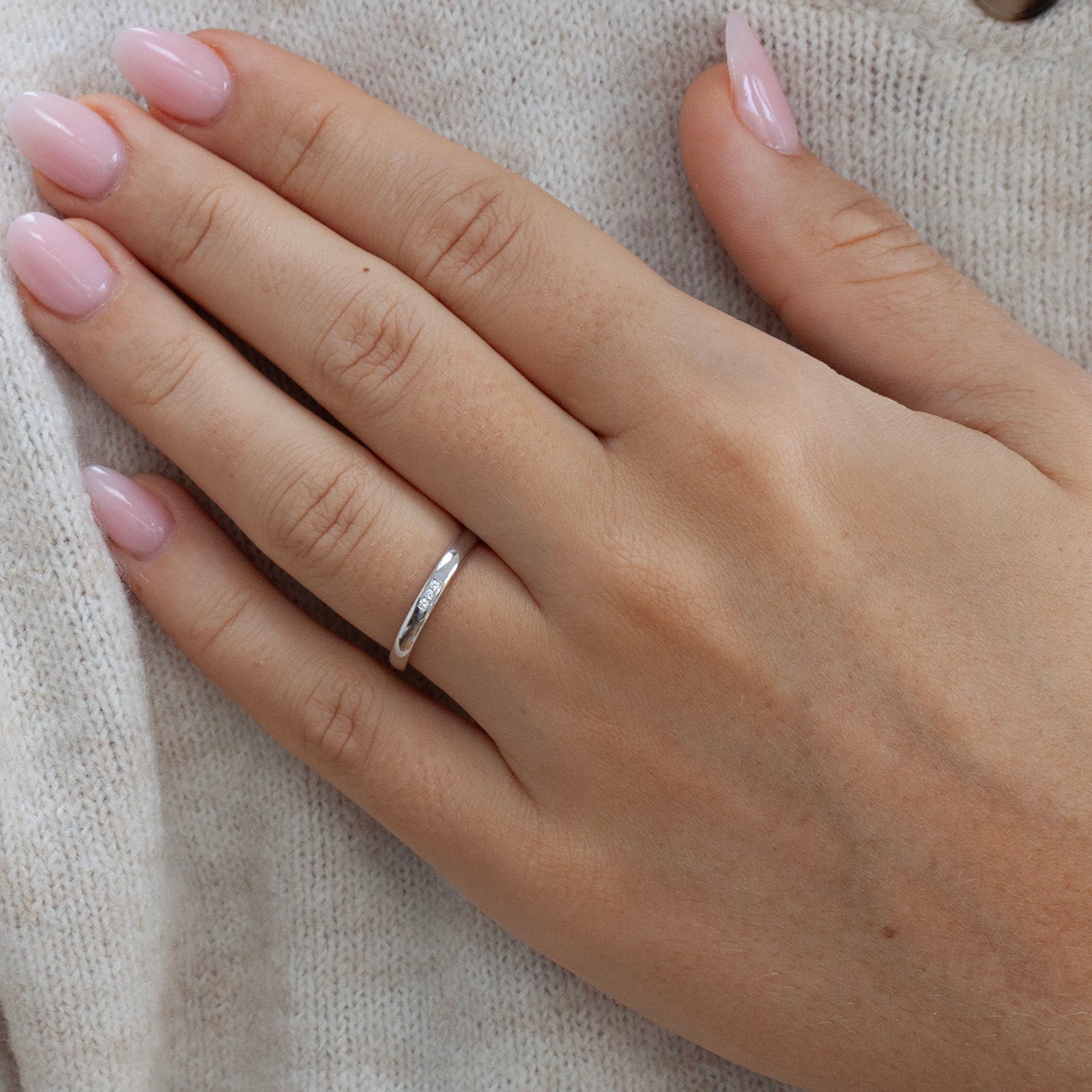 three wishes wedding ring on a model lifestyle image 