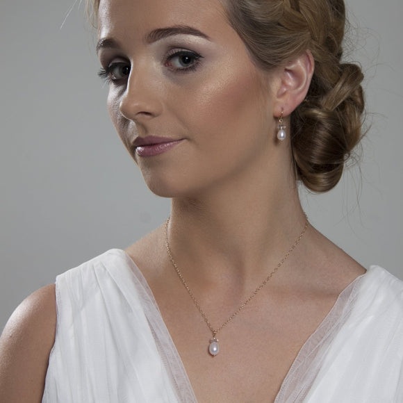 Gold or Silver Single Pearl Necklace - Lulu + Belle Jewellery