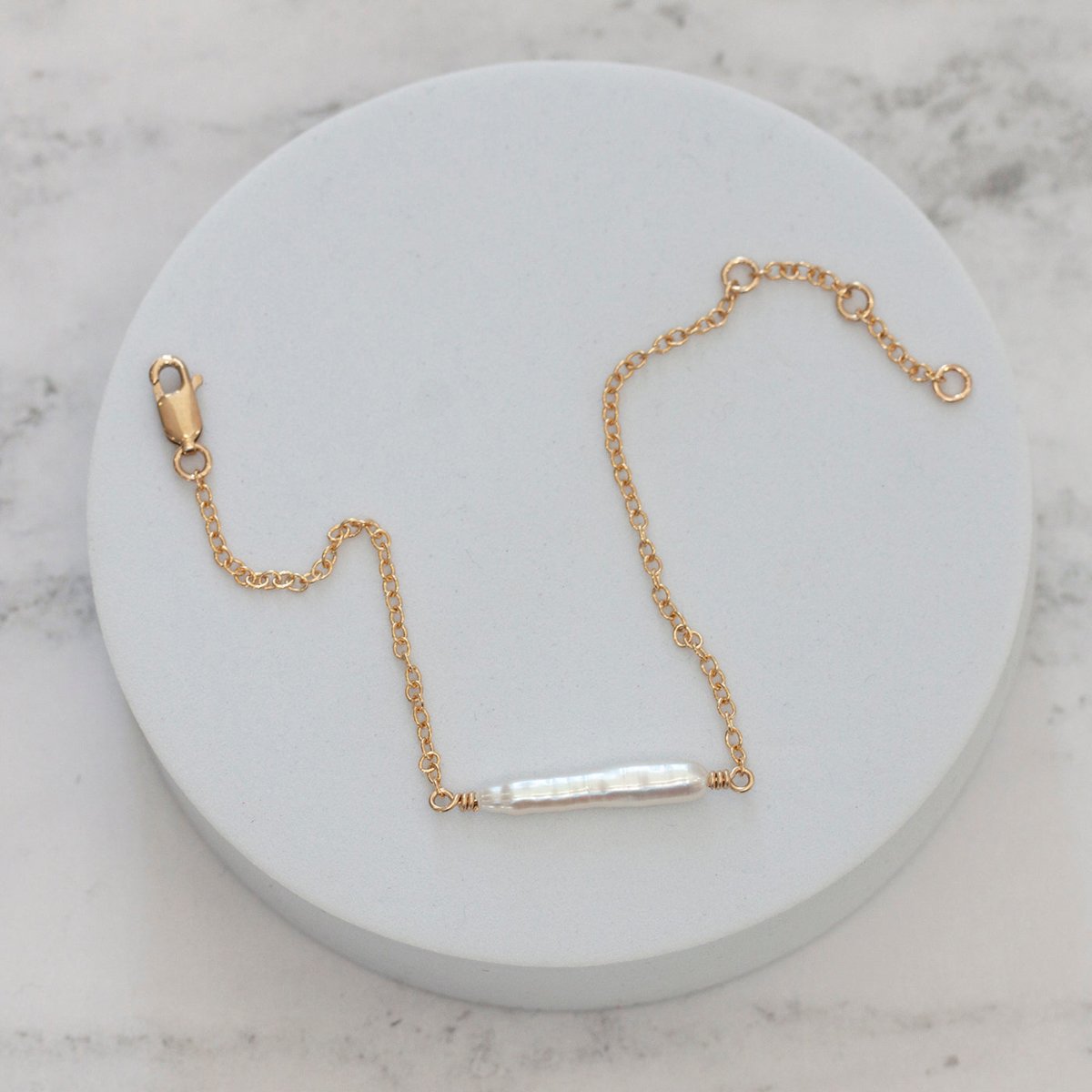 LULU Shimmering Stick Pearl Bracelet - Lulu + Belle Jewellery